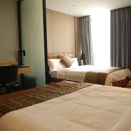 Aoyou International Apartment Hotel A Mall Brunch Guangzhou Exterior photo