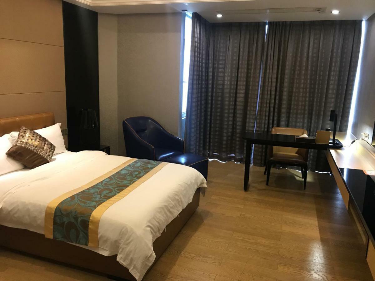 Aoyou International Apartment Hotel A Mall Brunch Guangzhou Exterior photo